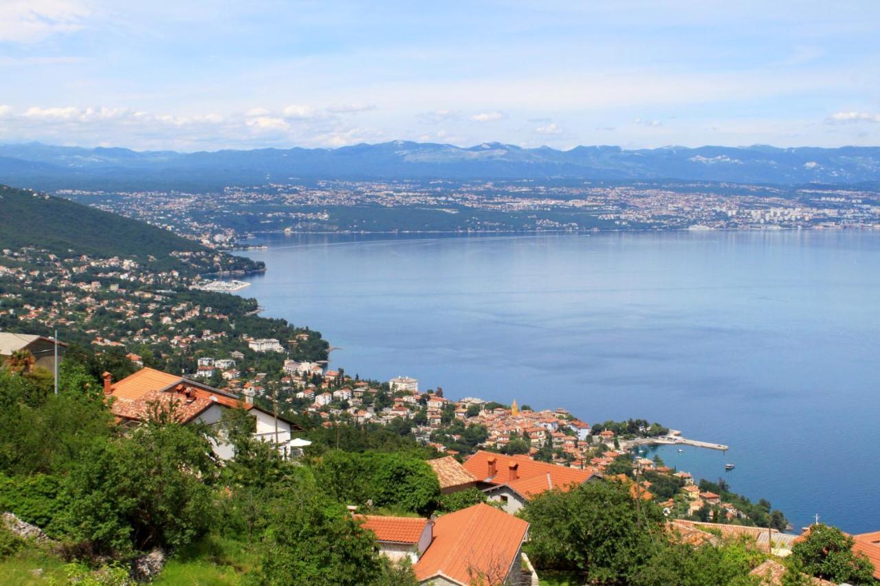 Apartments With A Parking Space Lovran, Opatija - 7713 Exterior photo